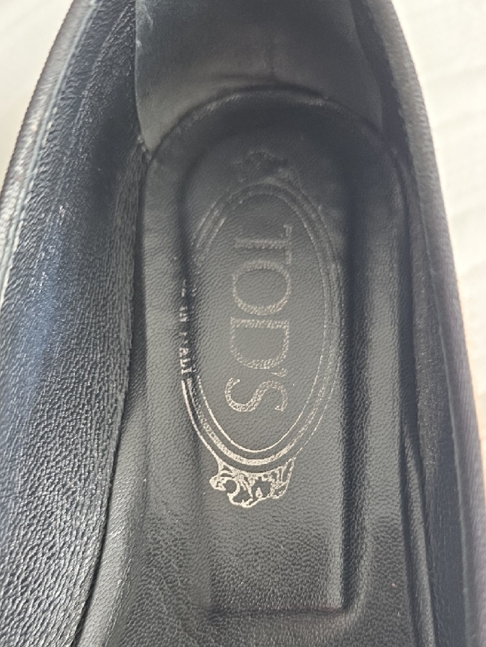 Tod's Taupe Suede Loafers with Black Trim and Bow - Picture 2 of 6